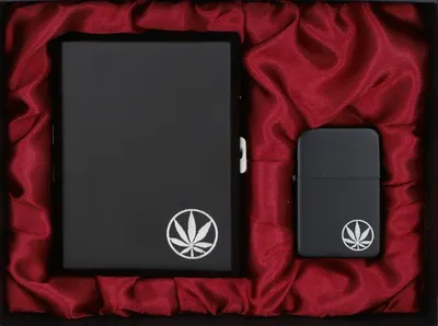 Image de Coffret de luxe Gentelo : briquet et étui à cigarettes