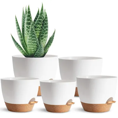 Imagen del producto de Maceta autorriego - Juego de 5 - Blanco - 17,78 / 16,51 / 15,24 / 13,97 / 12,7 cm - Plástico reciclable - Para interior y oficina