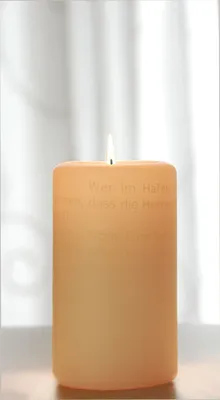 Produktbild von Wortlicht-Kerze 'Wünsche zur Hochzeit'