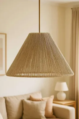 Produktbild von Opviq, Hochwertige Hängeleuchte (Beige), Ø30 h:17 cm, verstellbare Höhe 18-54 cm | Kunststoffkörper, Makramee-Kappe, E27 Fassung, max. 40 W | Skandinavisches Design für modernes Wohnen.