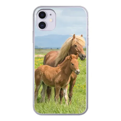 Produktbild von MuchoWow® Handyhülle Schutzhülle Hülle für iPhone 11 Pferde - Fohlen - Gebirge Silikon Softcase Handy Hülle - Handytasche