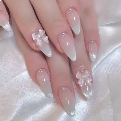 Image de 24 pièces rouges yeux de chat Press on Ongles Moyen Amande Faux ongles gel acrylique