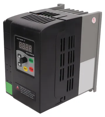 Immagine prodotto di Motore a frequenza variabile, con convertitore e display digitale, trifase, 380–440 V, ingresso 0–440 V, uscita 0,75 kW, 2,5 A