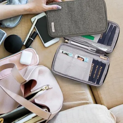 Produktbild von Familienpass-Geldbörse mit RFID-Schutz und Reißverschluss