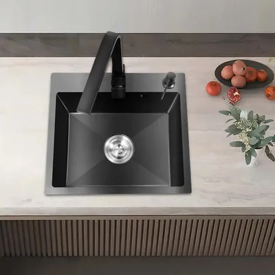 Zdjęcie produktu dla Zlewozmywak kuchenny – pojedyncza komora 45 x 40 cm – stal nierdzewna 201 – powłoka nano – z baterią, 2 otworami, koszykiem odpływowym, dozownikiem mydła – czarny