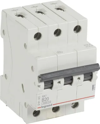 Immagine prodotto di LEGRAND 419170 LS B20A 3P 6KA 3M Leitungsschutzschalter (419170)