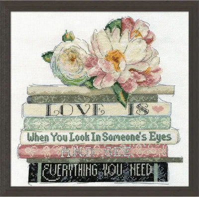 Produktbild von Design Works Kreuzstich Stickpackung "Liebe ist", Zählmuster, 25x25cm
