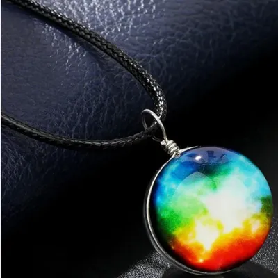 Produktbild von Halskette Universe Typ1 - Mystische Glaskugel für jeden Anlass KP34079