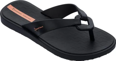 Produktbild von Ipanema Nexo Kinder Badeslipper aus recyceltem Flexpand, vegan