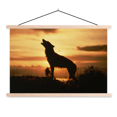 Produktbild von MuchoWow® Textilposter Wolf - Sonne - Scherenschnitt 60x40 cm mit holzfarbenen Rahmen - Bilder