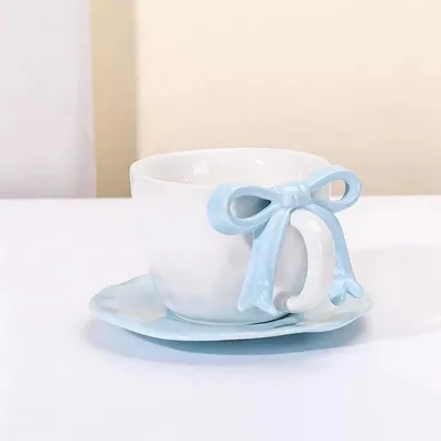 Productafbeelding van Koffiekop met schotel, 350 ml, lichtblauw, dikwandig, keramiek, vaatwasmachinebestendig, geschikt voor de magnetron