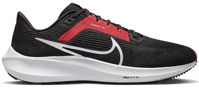 Image de Nike Air Zoom Pegasus 40, couleur noire et rouge, taille EU 43