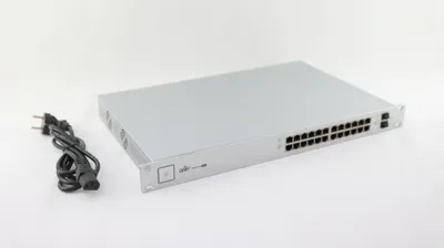 Produktbild von Ubiquiti 24-Port POE+ Gigabit Switch mit 2 Gigabit-SFP-Ports US-24-500W