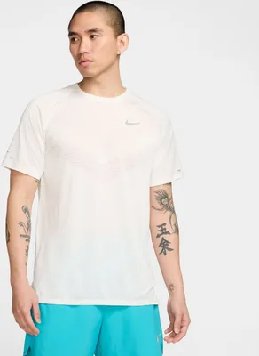 Immagine prodotto di Nike M Nk Dfadv Stride Ss Top Sail/Htr Sail/Htr L