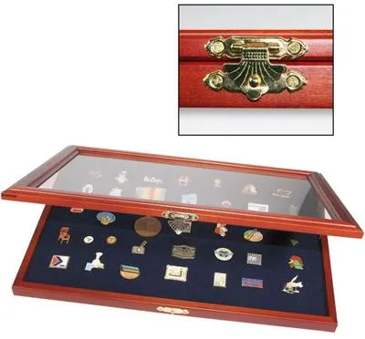 Image de Vitrine en bois pour 100 pin's, modèle n° 5866