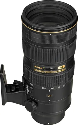 Produktbild von Nikon 70 - 200 mm / F 2,8 G ED VR2 Telezoom fÃ1/4r Nikon F Spiegelreflexkameras, F2,8 (W) - F2,8 (T), Vollformatsensor, Bildstabilisator, Ultraschallmotor, Autofokus, 77 mm Filterdurchmesser, 1540 g