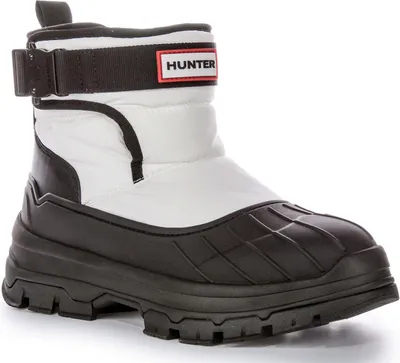 Produktbild von Hunter W Short Buckle Intrepid Short Buckle Snow Boo Damen Gummistiefel mit kurzen Schnallen in Weiß Schwarz – 4 UK - 37 EU - 6 US / White Black