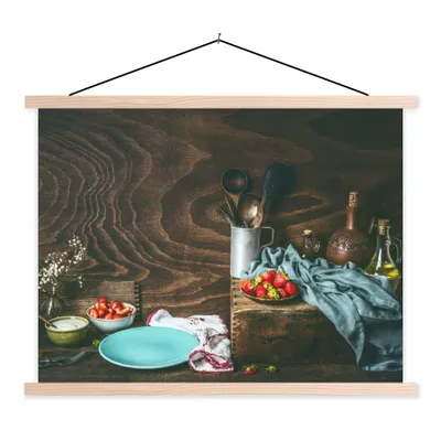 Produktbild von MuchoWow® Textilposter Rustikal - Obst - Küchenutensilien - Erdbeere 60x45 cm mit holzfarbenen Rahmen - Bild