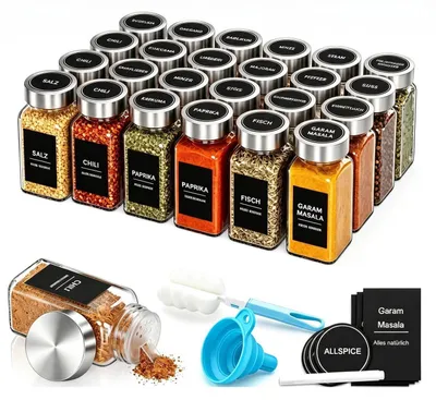 Zdjęcie produktu dla Zestaw 24 szklanych pojemników na przyprawy, kwadratowych, o pojemności 120 ml, ze stalowymi pokrywkami, wyposażonych w dozownik, lejek, sitko oraz 340 etykiet