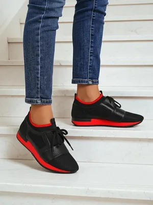 Produktbild von Damen-Sneakers Artemida Nero aus Stoff und  mit rotem Akzent, Größe 36