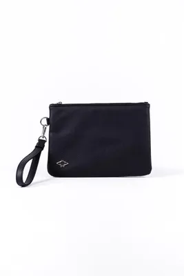 Productafbeelding van Dellel Yaya clutch, zwart, gemaakt van veganistisch kunstleer