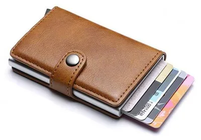 Image de Porte-cartes iSafe à rabat avec protection RFID, marron