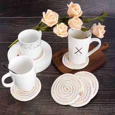 Produktbild von Famanu Untersetzer Set aus 6 handgefertigten Vintage-Glasuntersetzern - Wasserabsorbierend, rund