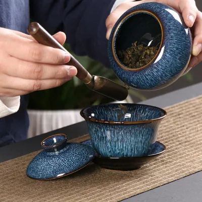 Produktbild von Chinesische Keramik-Teetasse mit Deckel, 140 ml, für Teezeremonien und Teetreffen