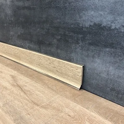 Produktbild von Sockelleiste Kunststoff 12.8 x 60 x 2500 mm Kastanie PVC Hartschaum Fußleiste Transparente Weichlippe by PROVISTON 62.5 Meter | 25 Stück