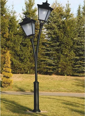 Produktbild von Casa Padrino Jugendstil Doppel Gartenlaterne Schwarz H. 353,5 cm - Außenbeleuchtung