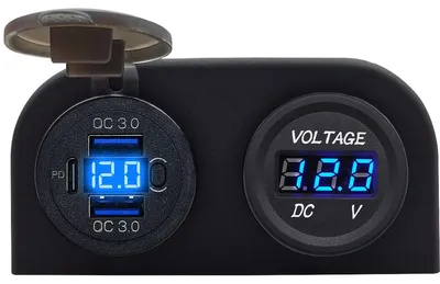 Produktbild von ProRide 12V USB-C Steckdose 3 Anschlüsse QC3.0 mit Voltmeter, Blau