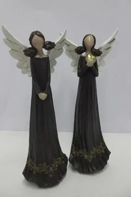 Imagen del producto de Gilde Figur, Engel, Elodi, Kunstharz, braun, VE 2, 2fach sortiert Höhe: 37.00 cm Breite: 15.00 cm Tiefe: 9.00cm 55587
