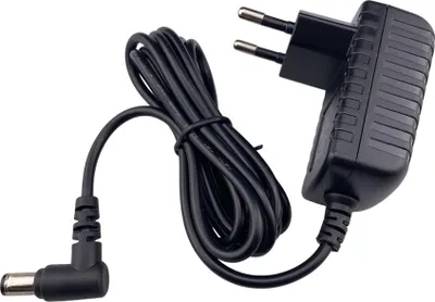 Produktbild von Trade-Shop 5V 1A Netzteil / Ladegerät / Ladekabel kompatibel mit Leifheit Dry & Clean 51000 51002 51001 51003 51004 51013 51016 51019 51021 51023 51162