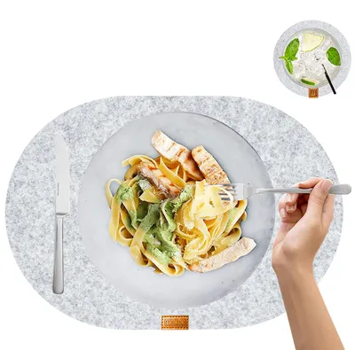 Filz-Tafelset oval 12-tlg. 44x29 cm Platzsets + Untersetzer