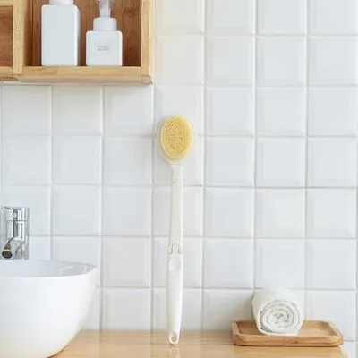 Produktbild von Peelingbürste mit langem Griff für die Dusche, Körperpinsel für Erwachsene, Frauen und Männer