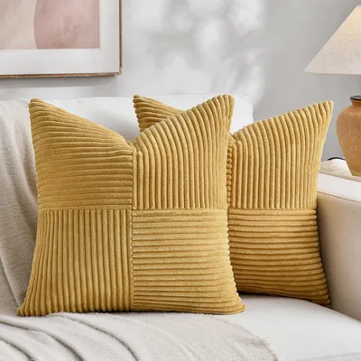 Zdjęcie produktu dla Zestaw 2 poszewek na poduszki, kolor kurkumowy, materiał: aksamit, wymiar: 70x70 cm, miękkie, dekoracyjne