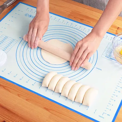 Produktbild von Silikon-Backmatte, extra dick, Antihaftbeschichtung, rutschfest, wiederverwendbar, Fondantmatte, Arbeitsflächenmatte, Nudelholzmatte (40x50cm)