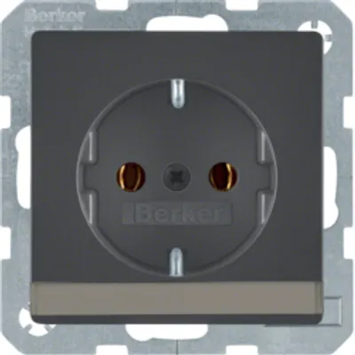 Produktbild von Berker Steckdose SCHUKO mit Beschriftungsfeld Q.1/Q.3 anthrazit, samt, Typ F, Anthrazit, Duroplast, IP20, 250 V, 16 A