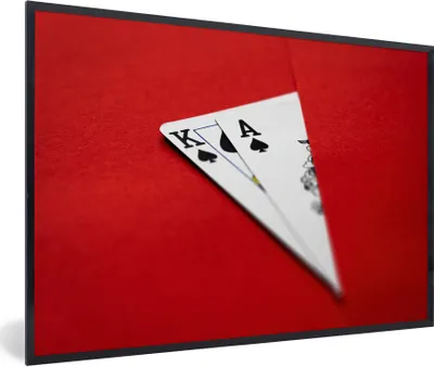 Produktbild von MuchoWow® Gerahmtes Poster Karten unter roter Fläche 30x20 cm - Poster mit Schwarzem Bilderrahmen Wandposter Rahmen Foto Bilder - Kunstdruck - Bild-Poster