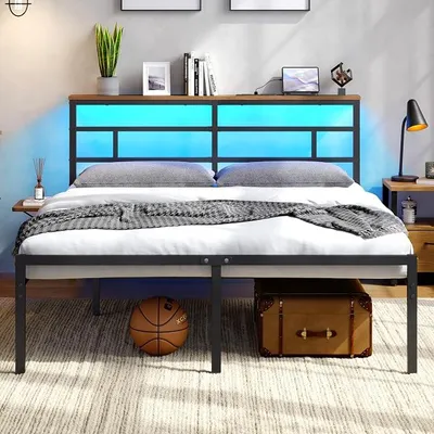 Obrázok produktu pre Kovový rám postele 160×200 cm s LED osvetlením a nabíjacou stanicou (2 zásuvky, 2 USB porty), rám postele s vysokou opierkou, odkladací plochou a úložným priestorom pod posteľou, robustný čierny rám