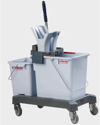 Produktbild von Vileda Professional UltraSpeed Pro Doppelfahreimer Ready-to-Go Set (MP) - 59x38x86 cm | Packung (1 Stück)