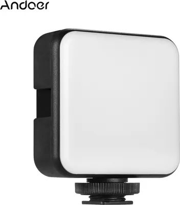 Produktbild von Andoer W36 Mini-Video-LED-Licht 5600K Dimmbarer 4-W-Typ-C-Akku mit 3 Kaltschuhhalterungen