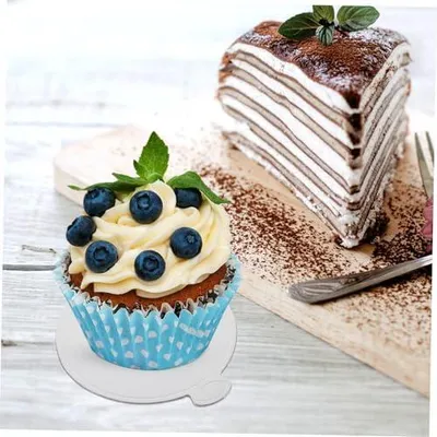 Produktbild von 100 runde, dicke Kuchenbretter aus lebensmittelechtem Papier für Mousse-Torten, Feiern und die Dessertpräsentation