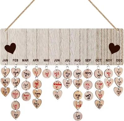 Produktbild von Holzkalender 40 cm, 100 kleine Holzscheiben, Jahrunabhängig, Herzförmige Wanddekoration