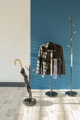 Zdjęcie produktu dla Wieszak Leitmotiv Fushion, czarny, 177 cm