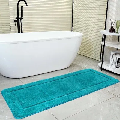 Obrázok produktu pre Uniqoos® koberec do kúpeľne, tyrkysová farba, hustý vlas, 60 x 150 cm, mikrovlákno, výška vlasu 1,8 cm, vysoko savý, spodná strana s TPR pre protišmykovú ochranu