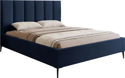 Obrázok produktu pre Selsey Masego - Čalúnená posteľ 140x200 cm, s podnožou, velúrovým poťahom a kovovými nožičkami, tmavomodrá
