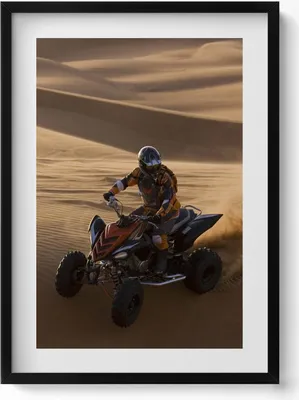 Produktbild von ATV-Fahrt in der Wüste– Wandbild mit Rahmen – Gerahmtes Bild  – Wanddekoration – 50x70 cm –  Schwarz Rahmen