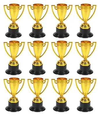 Obrázek produktu pro 24 zlatých trofejí, mini plastové trofeje pro děti
