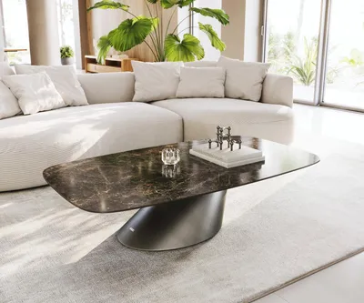 Produktbild von DELIFE Couchtisch Edge Boot 140x80 cm Keramik Emperador Extra Lucidato Dunkelbraun Conis Metallic Silber